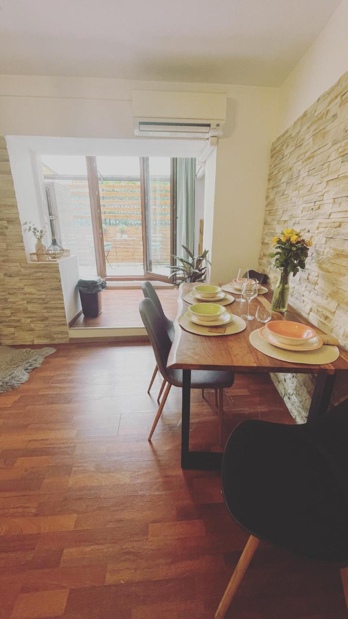 Apartma Ella * Koper