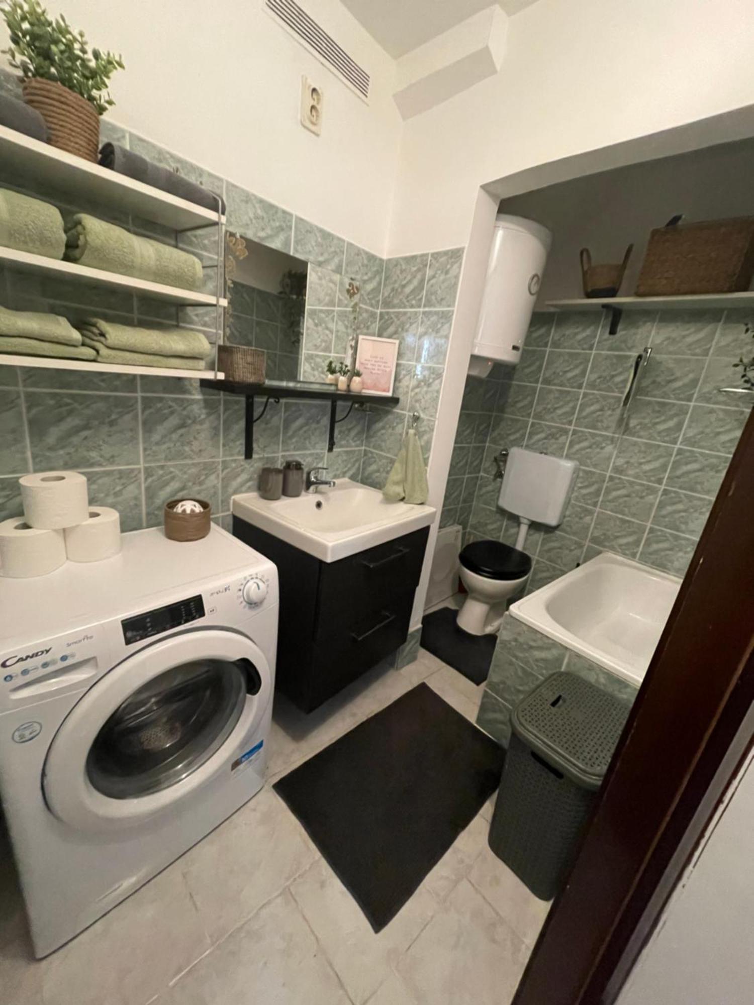 Apartma Ella Apartment